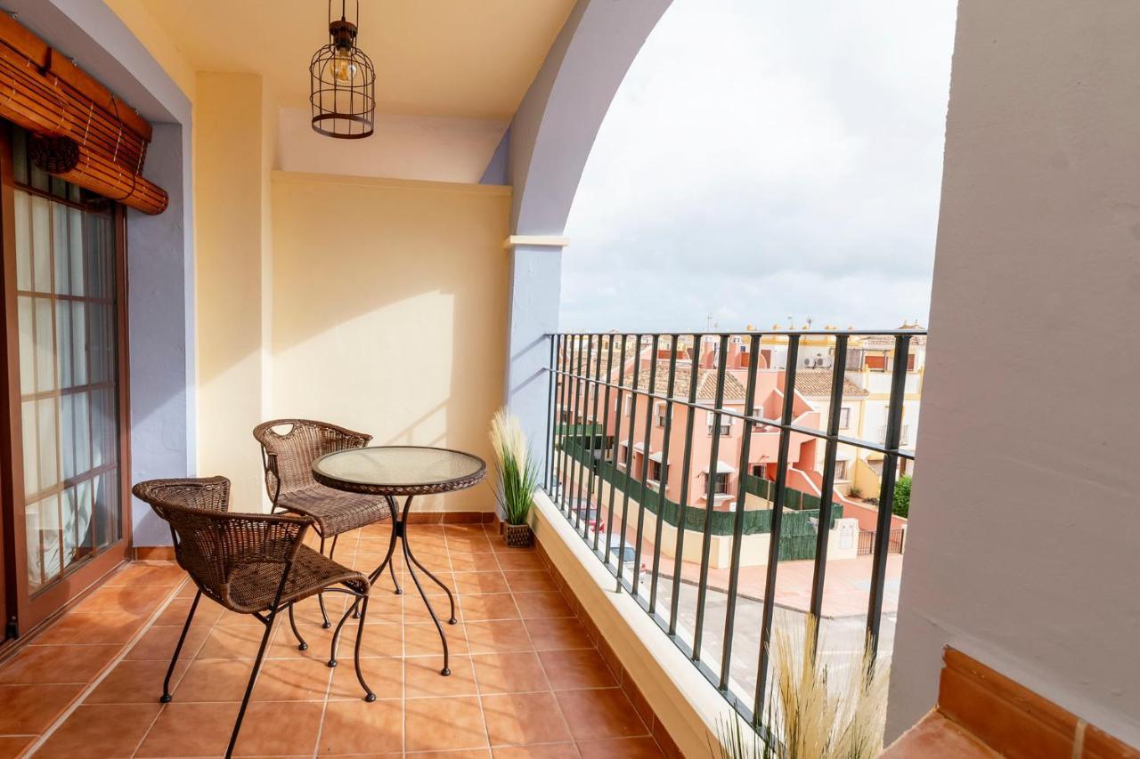 Atico Con Terraza-Solarium Y Piscina 4-6 Personas Wifi A/C Lejlighed Roda Eksteriør billede
