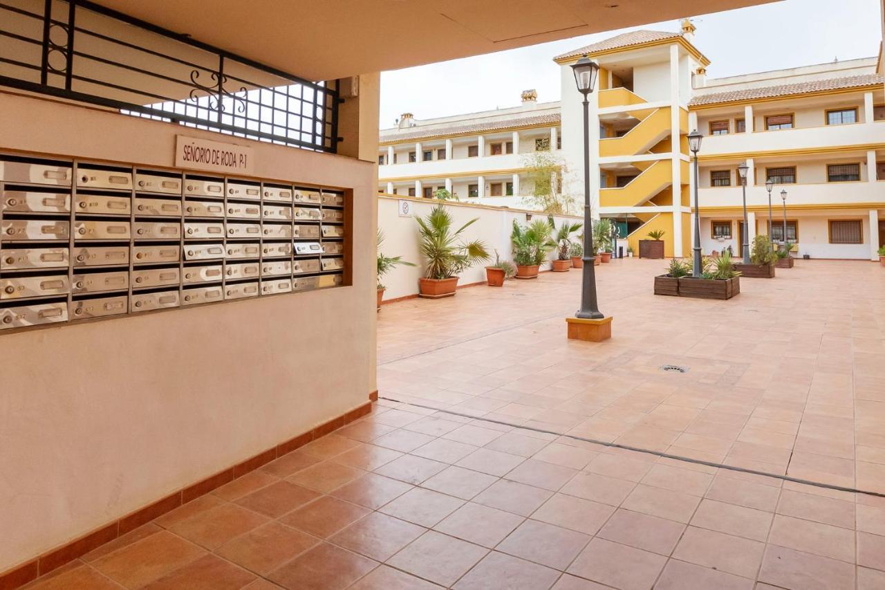 Atico Con Terraza-Solarium Y Piscina 4-6 Personas Wifi A/C Lejlighed Roda Eksteriør billede